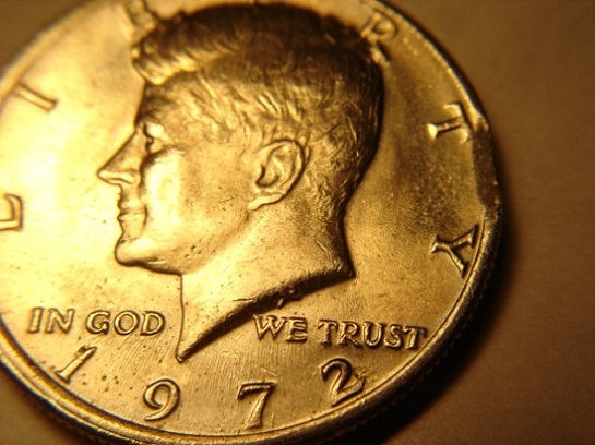 1972-Kennedy-Half--Possible-US-Mint-Error-Or-PMD?